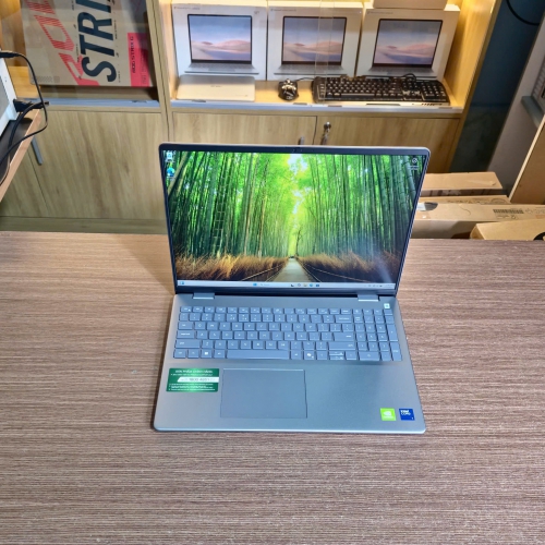 Laptop Dell Inspiron 16 5640 KHPF5 (Intel Core 7 150U | 16GB | 1TB | MX570 2GB | 16 inch FHD + | Win 11 | Office | Xanh)