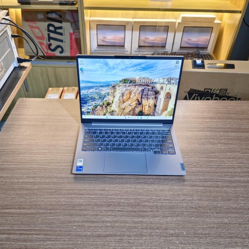 Laptop Lenovo ThinkBook 14 G6 IRL 21KG00RDVN (Core i5-13420H | 16GB | 512GB | Intel UHD Graphics | 14 inch WUXGA | Win 11 | Xám)
